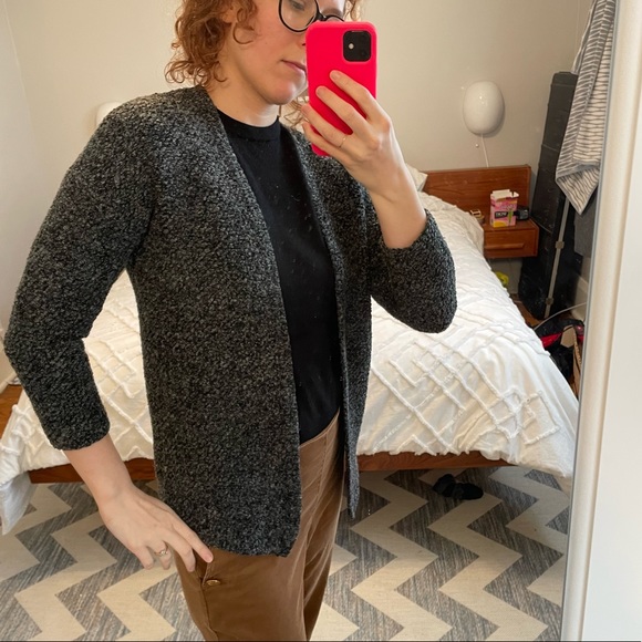 3 for 15$🌸 H&M Casual Grey and Black Blazer - Picture 3 of 10